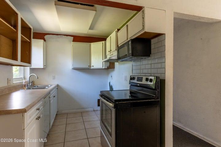 2310 Canterbury Lane, Melbourne, FL, 32935 photo 19