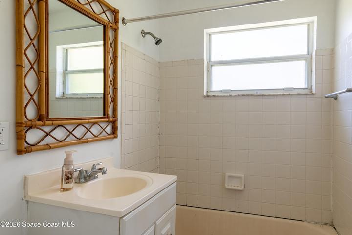 2310 Canterbury Lane, Melbourne, FL, 32935 photo 20