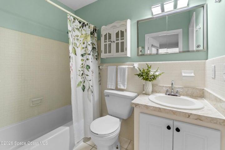 1481 Derbyshire Road, Daytona Beach, FL, 32117 photo 16