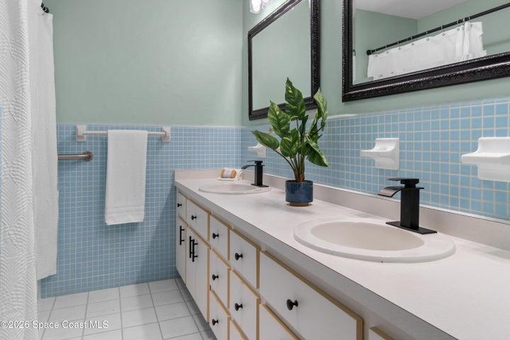 1481 Derbyshire Road, Daytona Beach, FL, 32117 photo 23