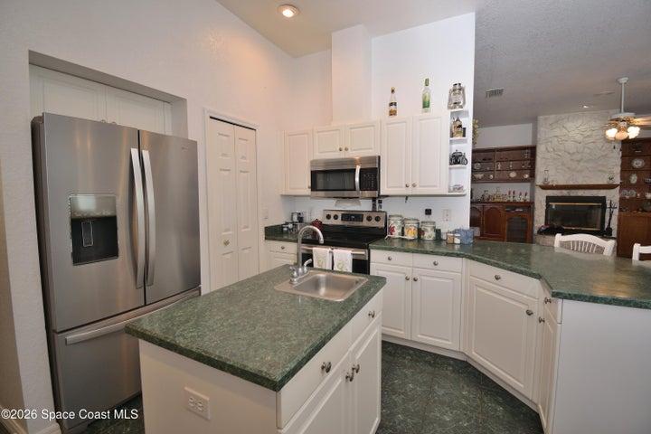 2581 Toups Trail, Titusville, FL, 32780 photo 7