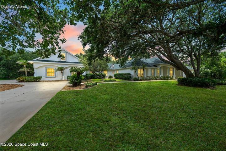 Welcome to 4389 Ligustrum Drive!