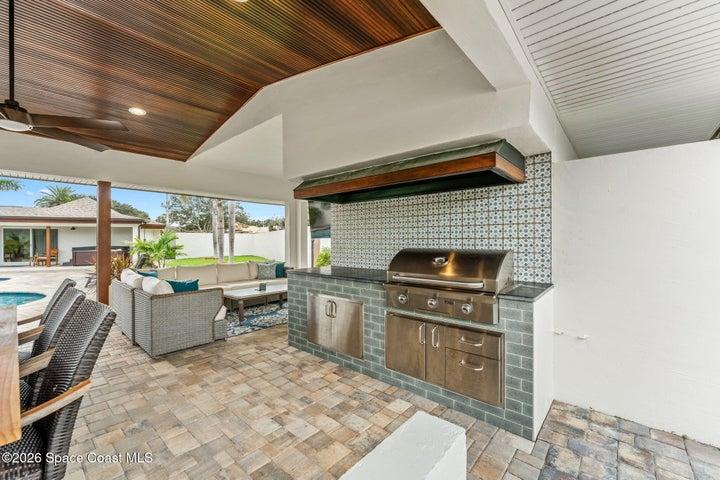 Summer Kitchet