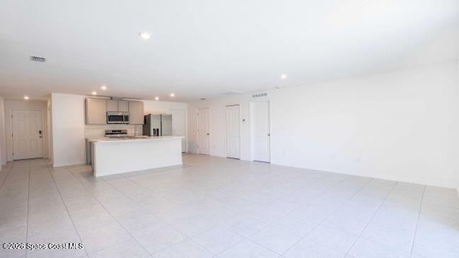 Model home - actual features may vary.