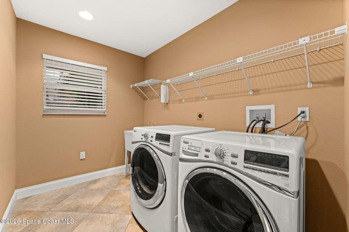 3810 Oakhill Drive, Titusville, FL, 32780 photo 15