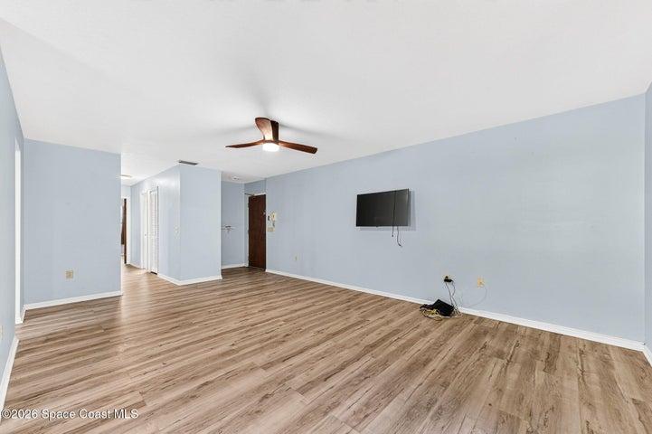 9000 York Lane 8b, West Melbourne, FL, 32904 photo 13