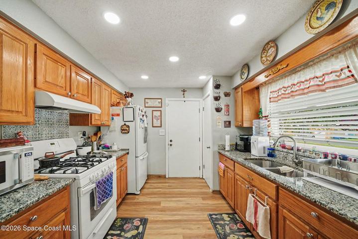 2399 Kimberly Drive, Deltona, FL, 32738 photo 12