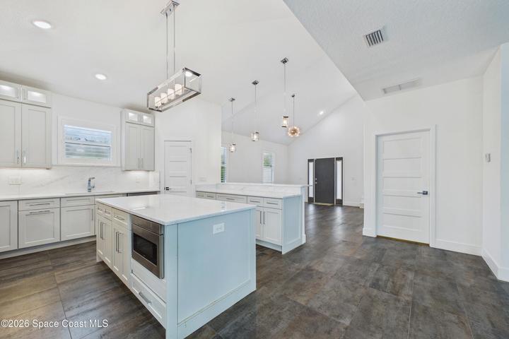 2094 Hyde Parkway, Melbourne, FL, 32901 photo 3