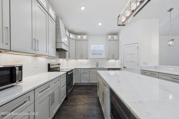 2094 Hyde Parkway, Melbourne, FL, 32901 photo 6