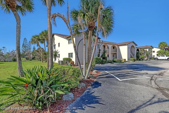 5807 N Atlantic Avenue 322, Cape Canaveral, FL, 32920 photo 1