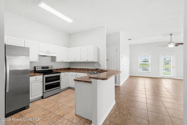 3927 Montesino Drive, Rockledge, FL, 32955 photo 10