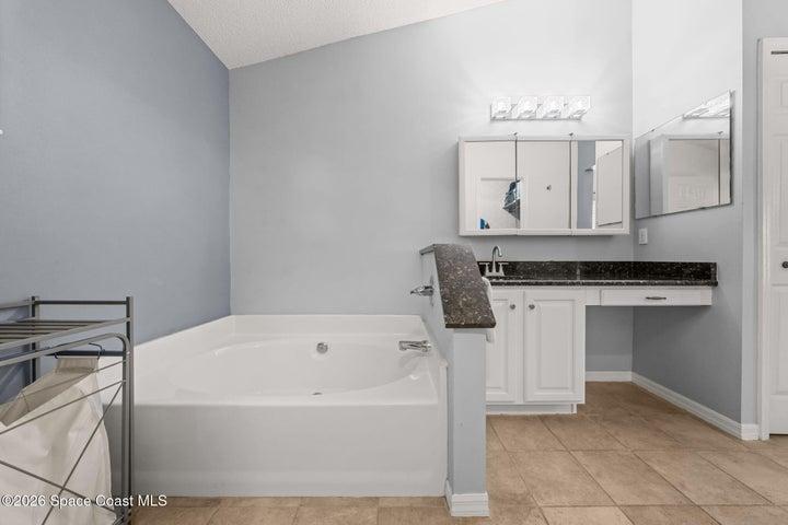 3382 Lake View Circle, Melbourne, FL, 32934 photo 24