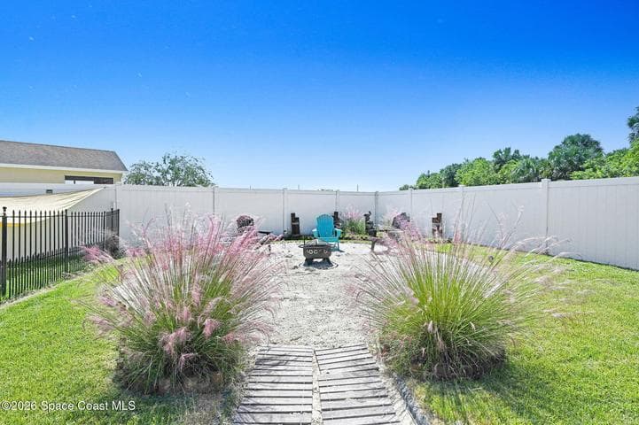 Fire pit