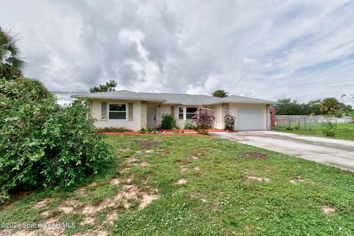 9884 Pine Street, Sebastian, FL, 32976 photo 4