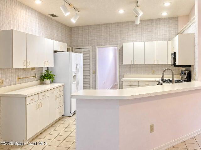 2640 Forest Run Drive, Melbourne, FL, 32935 photo 5