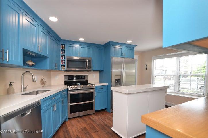 1023 Oriole Circle, Barefoot Bay, FL, 32976 photo 2