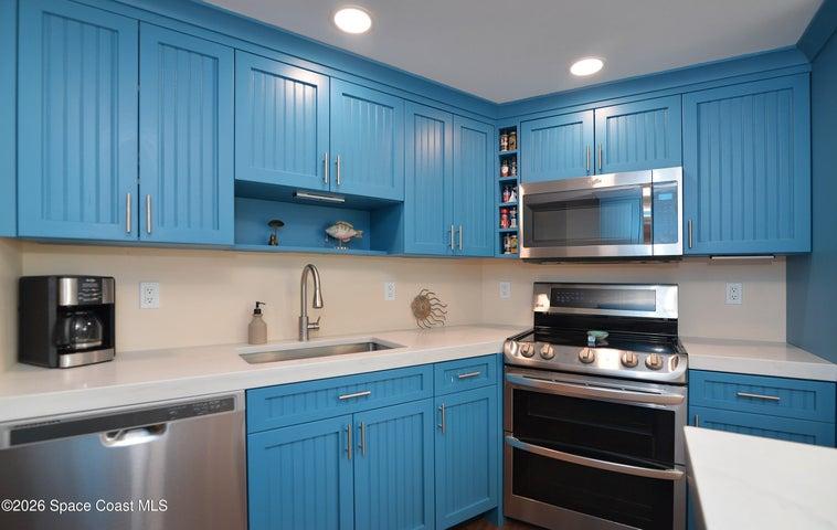 1023 Oriole Circle, Barefoot Bay, FL, 32976 photo 4