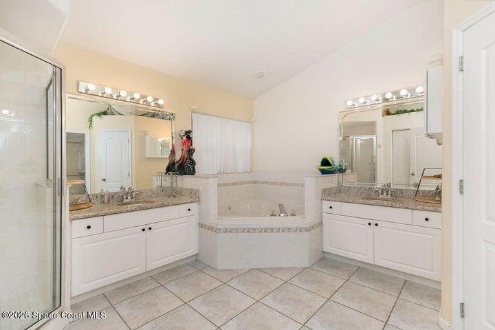 4980 Pinewood Place, Cocoa, FL, 32926 photo 24