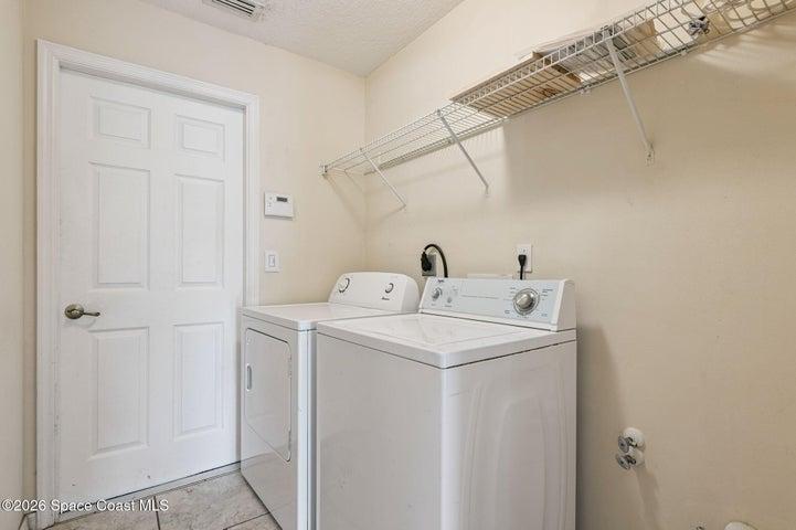 7870 Olive Grove Avenue, West Melbourne, FL, 32904 photo 40