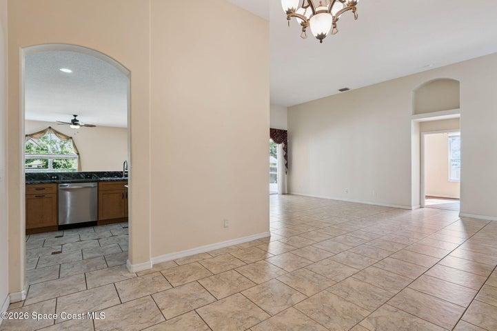 7870 Olive Grove Avenue, West Melbourne, FL, 32904 photo 12