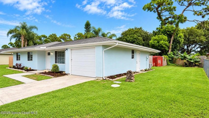 907 Gatewood Court NE, Palm Bay, FL, 32905 photo 2