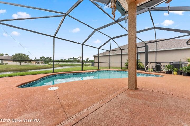 2233 Mccormack Way, Melbourne, FL, 32935 photo 4