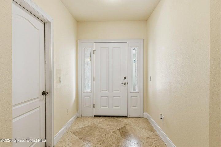 Garage enters into foyer.