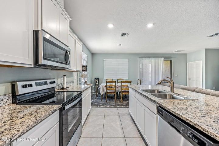 7151 Tanzanite Place, Grant-Valkaria, FL, 32949 photo 5
