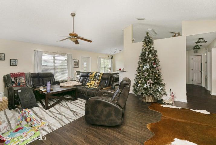 382 Hatcher Street SE, Palm Bay, FL, 32909 photo 5