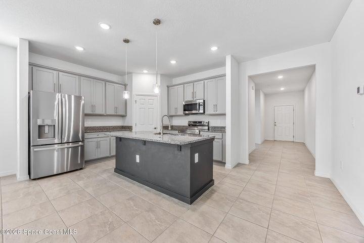 4090 Heath Place, Titusville, FL, 32796 photo 4