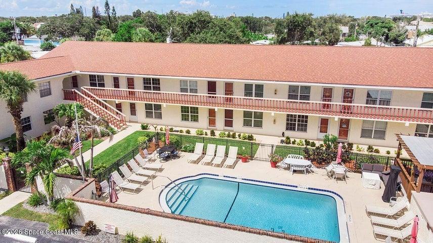 300 Monroe Avenue 17, Cape Canaveral