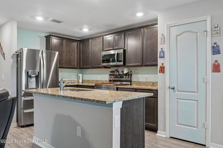 1498 Paramount Avenue SE, Palm Bay, FL, 32909 photo 2