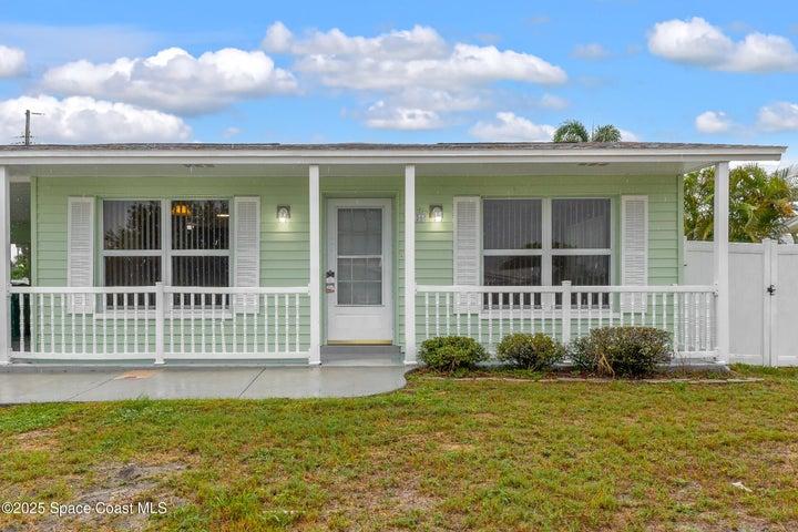 2356 Lakeview Drive, Melbourne, FL, 32935 photo 3