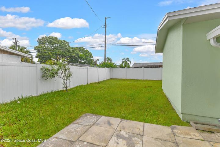 2356 Lakeview Drive, Melbourne, FL, 32935 photo 6