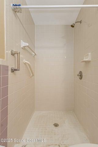2356 Lakeview Drive, Melbourne, FL, 32935 photo 26