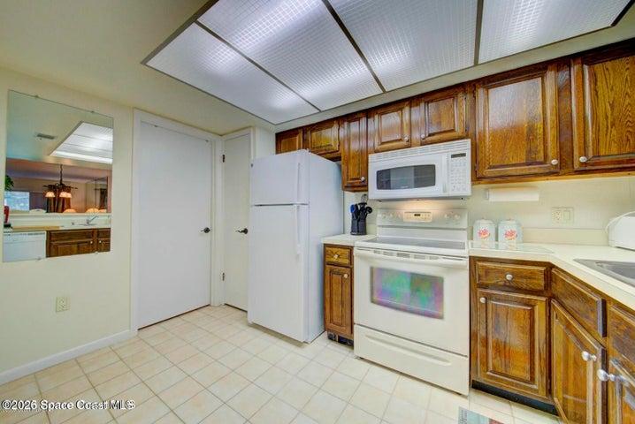 227 Augusta Way, Melbourne, FL, 32940 photo 12