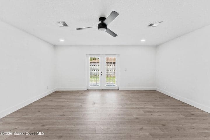 470 Seabreeze Drive, Indialantic, FL, 32903 photo 11