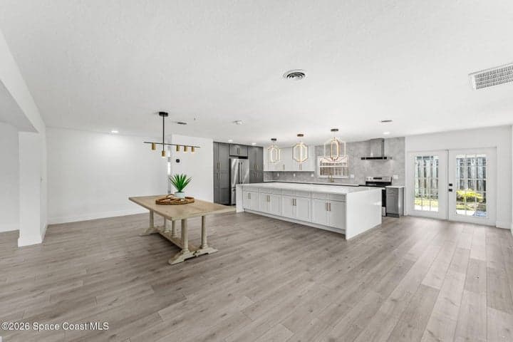 470 Seabreeze Drive, Indialantic, FL, 32903 photo 10