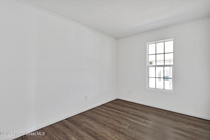 Guest bedroom