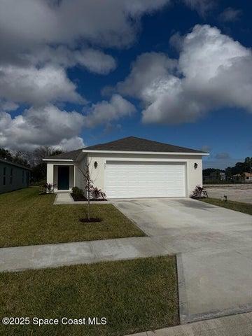 591 SW Richmond Circle SW, Palm Bay