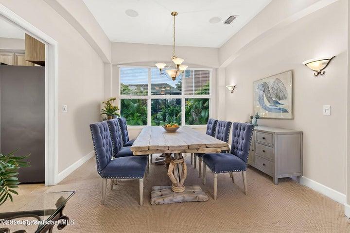 Dining room - virtual photo