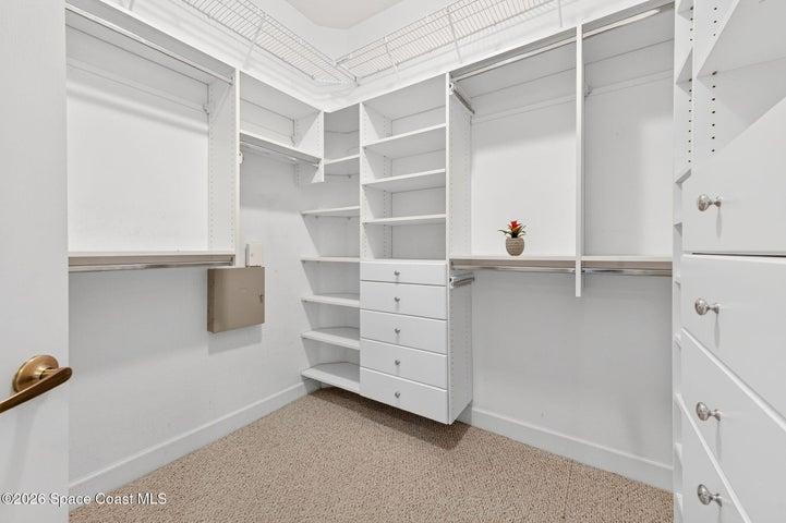 Primary closet 1