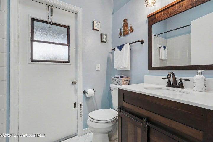 594 Pine Forest Court, Melbourne, FL, 32940 photo 21