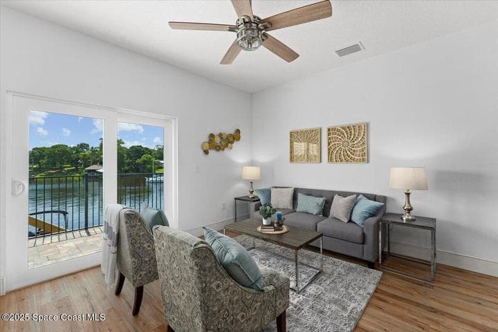 913 Paddleboard Court, Melbourne, FL, 32935 photo 3