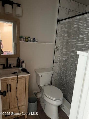 490 S Orlando Avenue 6, Cocoa Beach, FL, 32931 photo 4