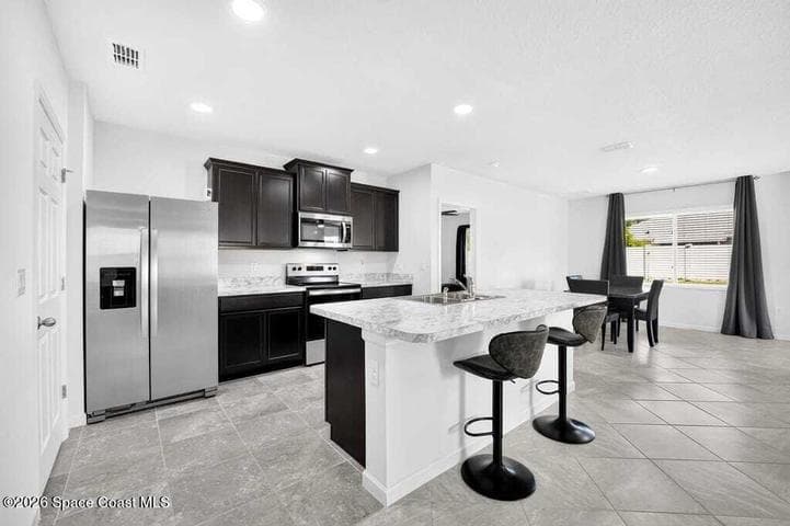 211 Guinevere Drive SW, Palm Bay, FL, 32908 photo 2